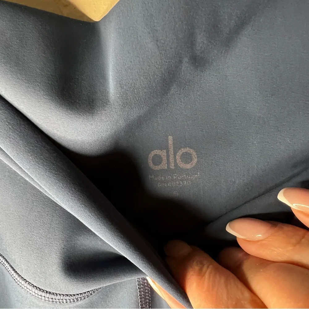 Alo Blue Ripped Warrior High Rise Yoga Leggings‎